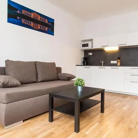Apartment Lainzer Strasse Vienna Exterior photo